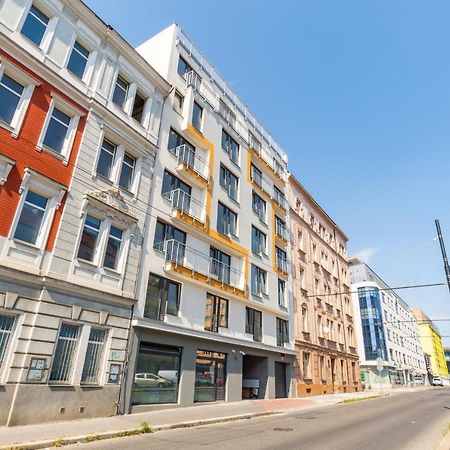 Brand New One Bedroom Apartment #54 In Brand New Building With Free Parking Prag Exterior foto